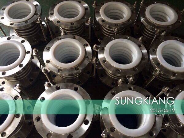 內襯四氟波紋補償器可以使用在哪些酸堿管道上面？